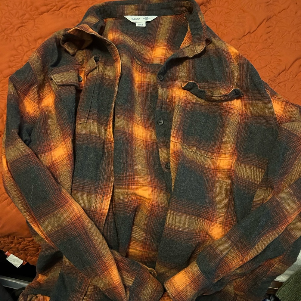 Old Navy boyfriend xl Tall Orange and Black Checkered Flannel Shirt